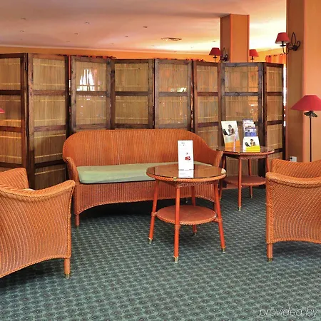 Ibis Sud Hotell Orange (Vaucluse)