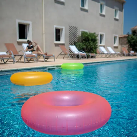Ibis Sud 3*