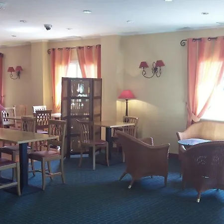 Hotell Ibis Sud 3*